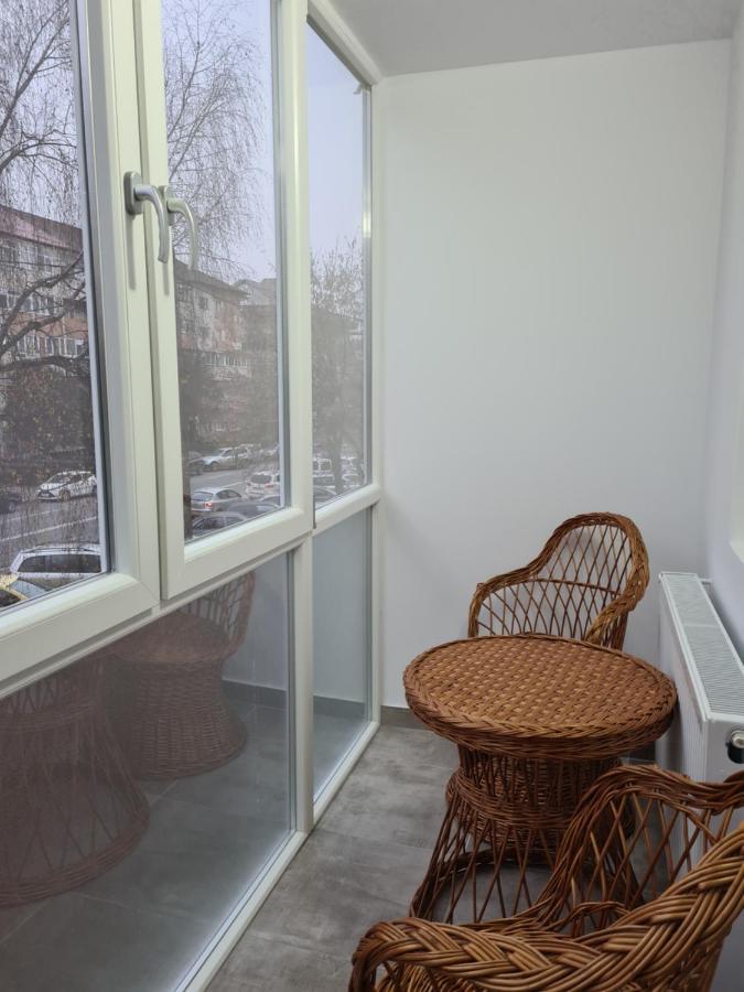 Apartament Terra Targoviste Exterior foto